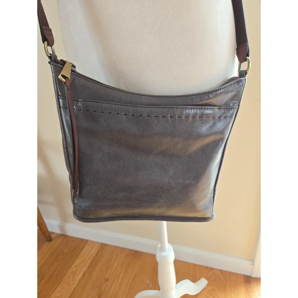 HOBO Aviva Gray Brown Leather Bag Crossbody Lined Zip Close Hobo International